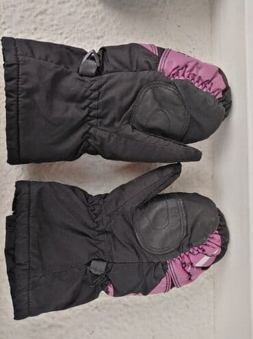decije stvari na poklon: Rukavice, Za devojčice, bоја - Crna — 9