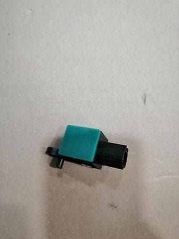7 jota koja guma: SENZOR UDARA AIR BAG ZA VOLKSWAGEN PASSAT B1, PASSAT B2, PASSAT B3 — 4