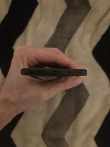 ipod nano 3th generation: Motorola Edge 40, u veoma dobrom stanju, savrseno radi, uz njega — 5