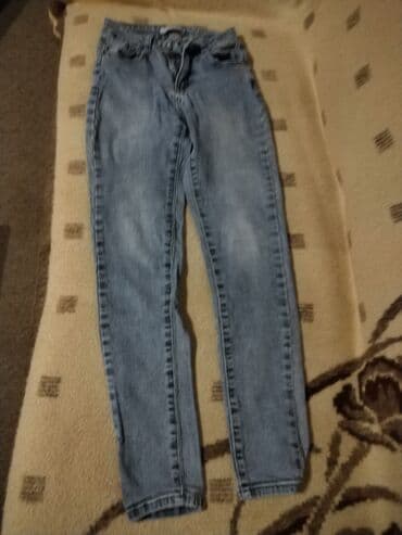 armani jeans jakna: Ženske farmerke – set od 4 para (skinny kroj) - Model: uske/skinny — 5