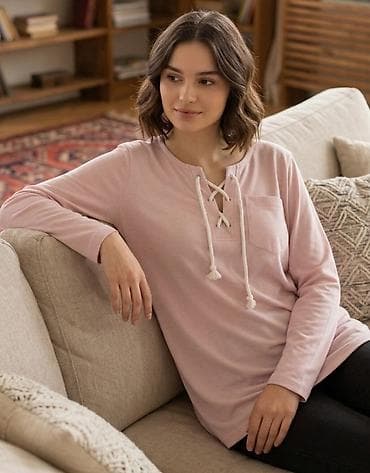 komada odece: Ženska duks-majica sa dugim rukavima, svetloružičaste boje. - — 1