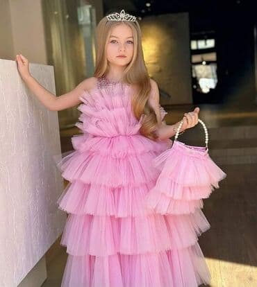 leprsave haljine do kolena: 2 do 12 god 6900 din — 3