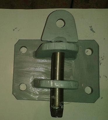 Poteznica,osnovna ploča debljine 15mm x 160mm x 220mm sa 4-rupe fi na lalafo.rs Poteznica,osnovna ploča debljine 15mm x 160mm x 220mm sa 4-rupe fi