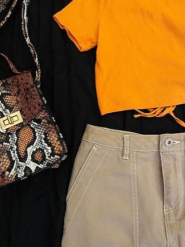 patike sa platformom: Komplet odeće – 3 dela - Kratak top u jarko narandžastoj boji — 6