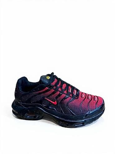 nike tailwind 4: Nike Air Max Plus (TN) patike – crno/crvena varijanta - Ikonični — 1
