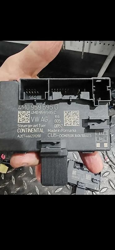 audi 100 turbo: AUDI Q7 4M 3 DELOVI MODUL PROCESOR VRATA 4M0959595G | Audi q7 q5 q3 — 2