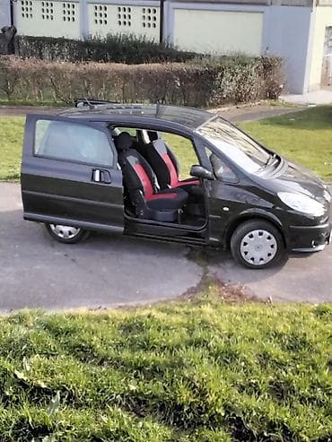 auto plac sombor polovni automobili: Peugeot 1007 – gradski mini MPV sa kliznim bočnim vratima s obe — 1