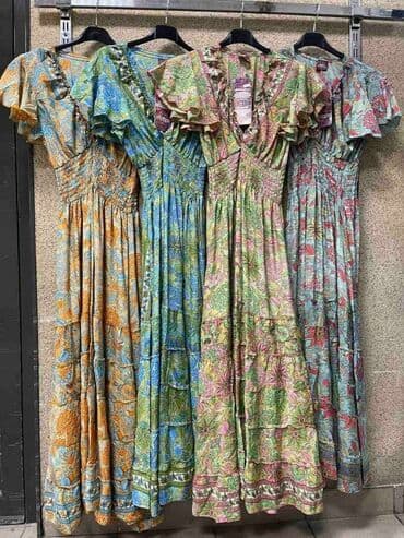 haljine za plažu c a: A K C I J A.
Haljine
Made in India
Cena 2700 din — 4