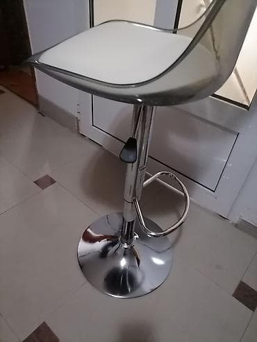 ormar za nakit lidl: Barska stolica sa naslonom – moderan transparentni dizajn - Sedište — 9