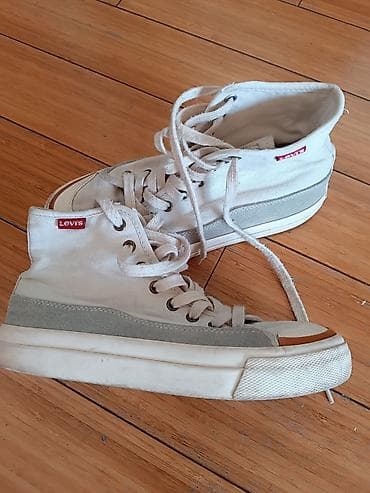 superstar bele patike: Levi’s visoke patike – model Levi Strauss, platno - Brend: Levi’s — 2
