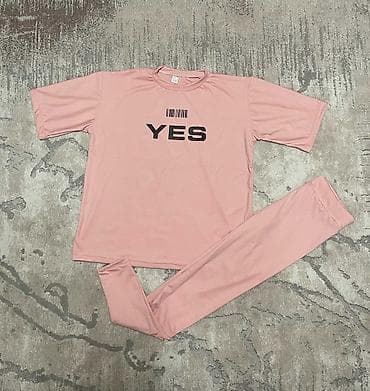 ekru boja: Dostupna crna, roze i zelena boja. S M L Cena 2500 dinara Mokra — 2