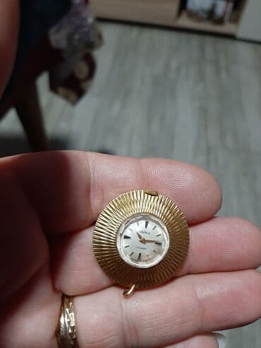 Pocket watches: Zenski sat nosi se na lancetu ispravan sat je sa debelom pozlatom sat — 3