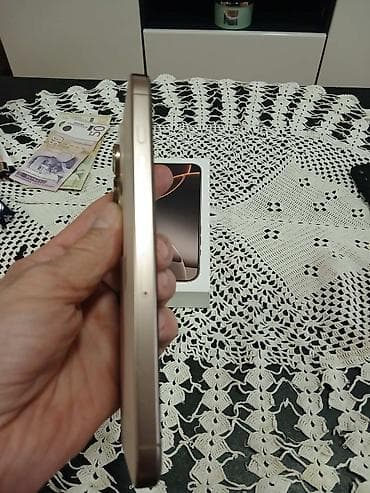 iphone 11 pro prodaja: Apple iPhone 16Pro max– titanijumska završna obrada, sa kutijom — 4