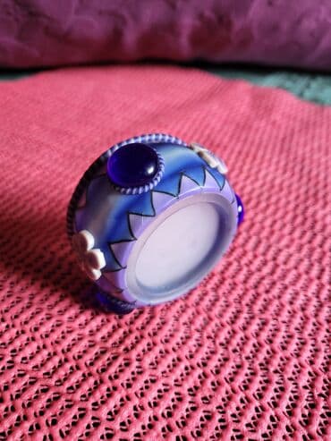 svecnjak za etericna ulja: Svecnjak nov rucni rad,cvetovi fajns porcelan. 70,80te — 6