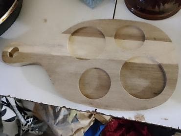 povr: Drvena servirna daska sa udubljenjima – za posluživanje jaja/mini — 1