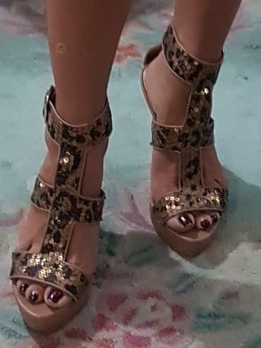 torbe sa sirokim kaisem: Sandals, 38.5 — 1