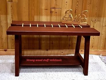 Stilski nameštaj: KLUB STO napravljen od lamiliranog drveta Sibirskog arisa. Boja — 6