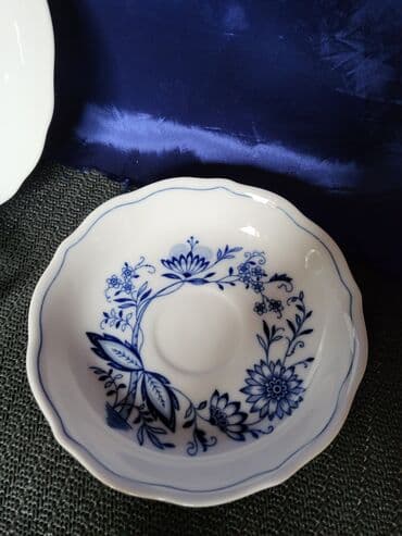 solje za caj: Set 1940g+ Tirschenreuth porcelan,pravi kobalt Bavaria. Set je — 8