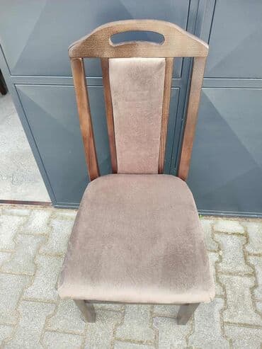 Stolice: 08. stolica 
4150din — 3