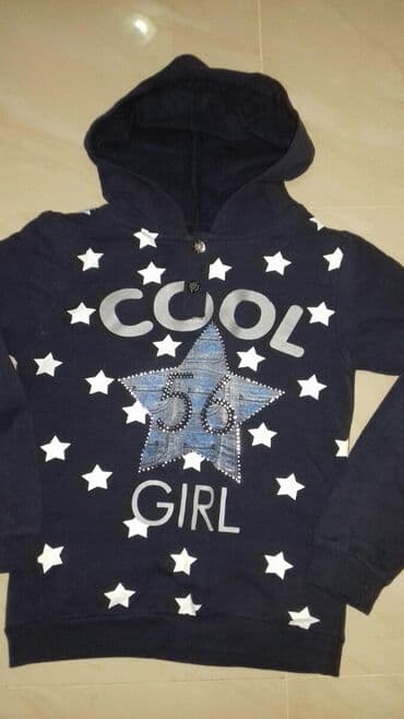 Sweatshirts: With hood, 140-146 — 1