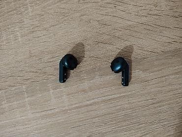 kopija nova: Na prodaju Samsung galaxy buds 4 pro. U odličnom stanju, korišćene — 4
