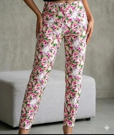 diskver farmerke: Ženske pantalone sa cvetnim printom - Model: uske, ravne nogavice do — 1
