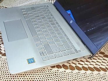 xbox on3: Prodaje se ispravan laptop HP Pavilion 14 Velicina panela je 14 inca — 10