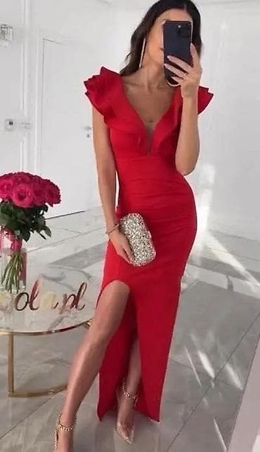 Wedding Clothes & Accessories: Elegantna midi/maksi haljina s dubokim V izrezom i volanima na — 1