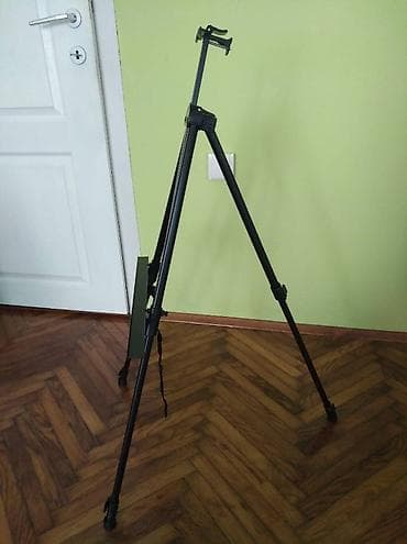 boja za tekstil dm: NOV aluminijumski štafelaj u originalnom pakovanju. Namenjen je — 4