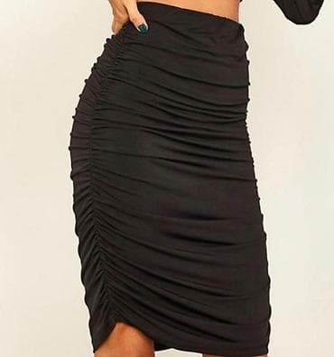 Suknja nabrana na bokovima sa elastinom. Svetlo siva,tamno siva,krem