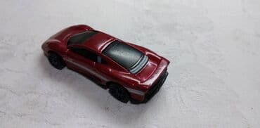 sat na navijanje: Hot Wheels Jaguar 1992,oko Malaysia zafarban na pr.delu — 3