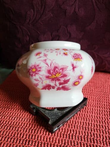 Antikviteti: Vaza nova 80te. Bareuther Waldesassen Bavaria. Nemacki porcelan — 2