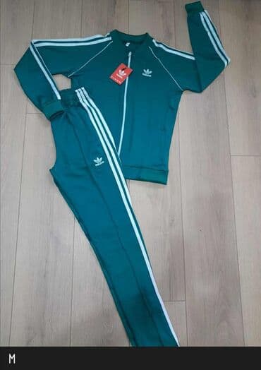 Kupaći kostimi: Komplet trenerka mokra likra bez kapuljace 
Cena 2950 din
AKCIJA ‼️ — 2