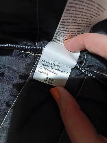 patike sa greskom: Ženska metallic puffer jakna - Boja: metalik bronzana/zlatna sa — 3