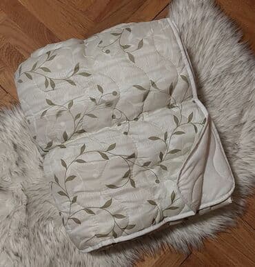 Nameštaj: Štep deka Dimenzije-140*200 Cena 2400 dij Pitati za dostupne dezene ❗ — 2