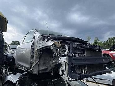 limuzina auto: VRATA ZA FORD KA OD 2009. DO 2014. GOD. | Polovni delovi za ford — 6