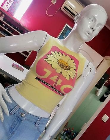 Prelepa majica
Vel S
Pamuk elastin
Uvoz Francuska