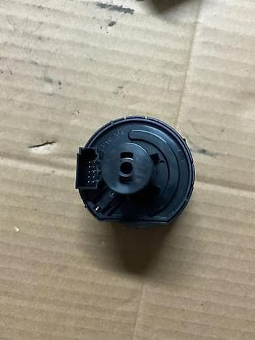 kosa za 506: PREKIDACI SVETLA ZA VOLKSWAGEN GOLF 7 - 5G0941431BE | Prekidaci — 2