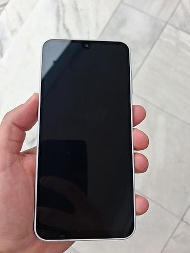 mali bojler cena: Samsung Galaxy A21s u solidnom stanju. Telefon sve radi. Ekran je — 3