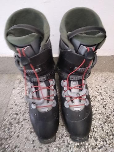 Lov i ribolov: Ski pancerice Salomon veliki broj 52 1/3,ocuvane — 2