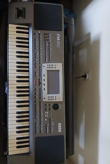bicikli 20 inca: Na prodaju Korg Pa60 sa ugrađenim hard diskom, u potpuno ispravnom i — 6