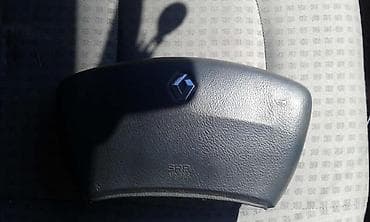 polovni kombi do 2000 evra kupujemprodajem: VOLAN ZA RENAULT LAGUNA OD 2000. DO 2003. GOD. | Volan + airbag — 1