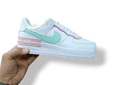 Patike: Nike Air Force Urban / 2026

(36-41)
Cena: 3500 din
US🤍 — 3
