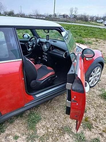 mini moris crveni: DELOVI ZA MINI COOPER S 2008. GOD. | MINI COOPER S R56 Polovni — 5