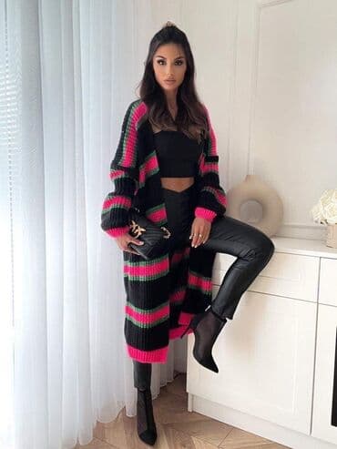 Women's Clothing: Predivan džemper 
Uvoz Francuska 
Novo 
Vel S M L — 1