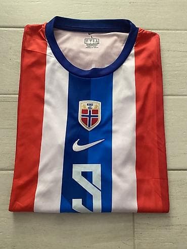 ronaldo dres original: Dres fudbalske reprezentacije Norveške – “HÅALAND” 9 - Model — 2