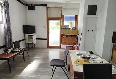 bife za pice: Poslovni prosotor pogodan za različite vrste delatnosti, opremljen sa — 5