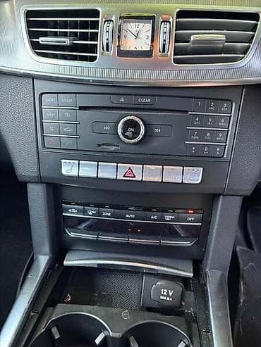 bure za benzin: REŠETKE VENTILACIJE ZA MERCEDES BENZ E KLASA, E 200, E 220 . OD — 2