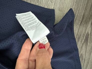c a basic majice: Kvalitean Nike košarkaški dres, odličan kao nov, L veličine — 3