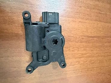 motor brisaca karakteristike: MOTOR KLAPNE KLIME ZA VOLKSWAGEN GOLF 7 - 5Q0907511A | Motor klapne — 3